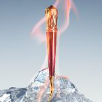 Rouge Stiletto Vinyl Gloss